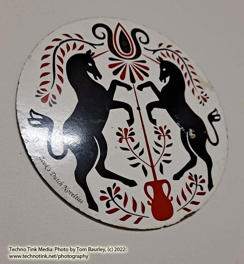 Used Small Dutch Hex Sign: Unicorns - Image 2