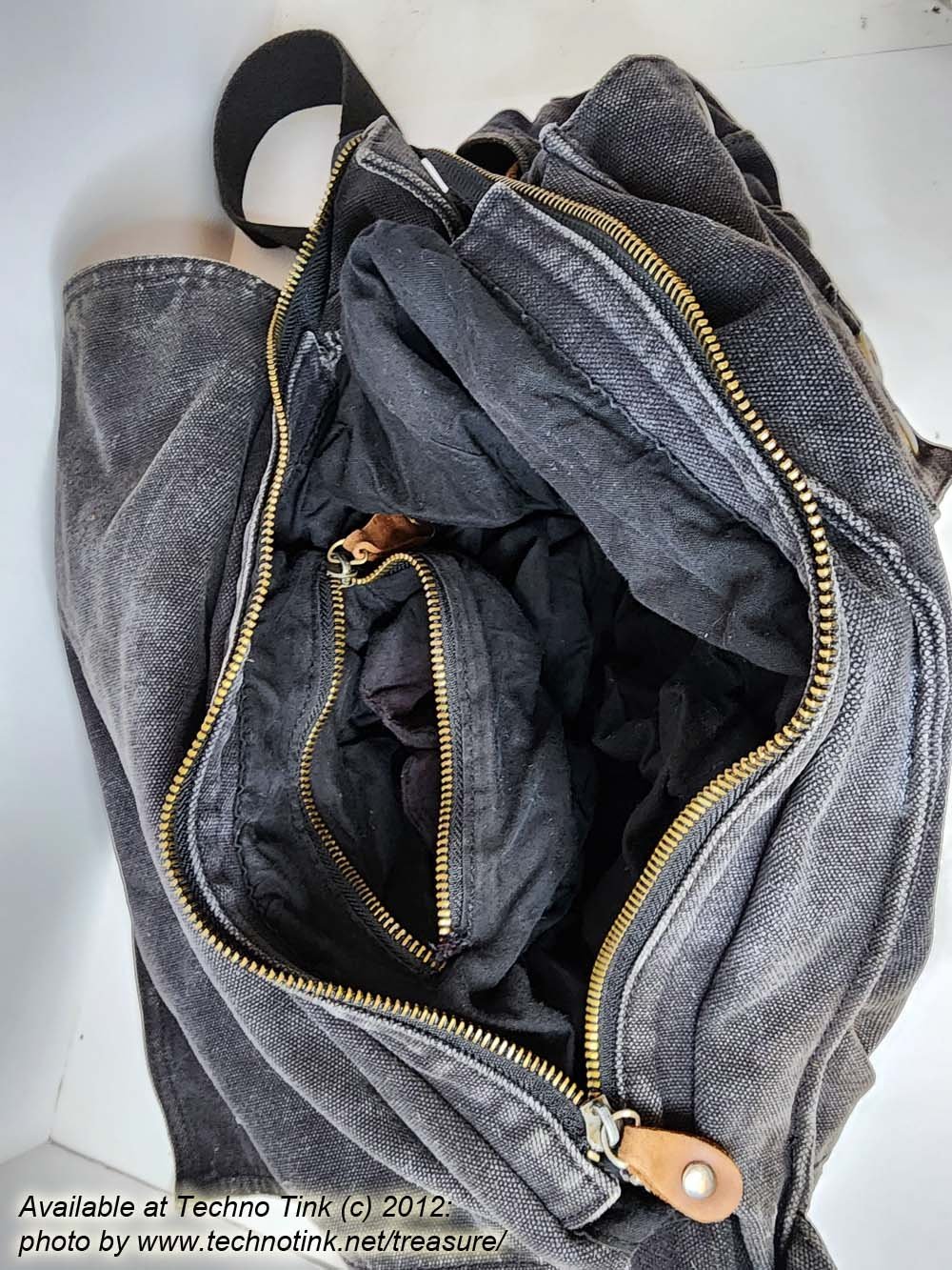 CLELO Black Shoulder Messenger Bag USED: GOOD - Image 12