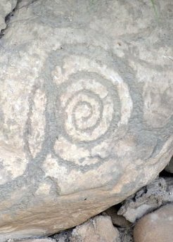 Chronicles:  08/16/12 – Loughcrew Passage Tomb, Hill of Uisneach, Meath, Westmeath