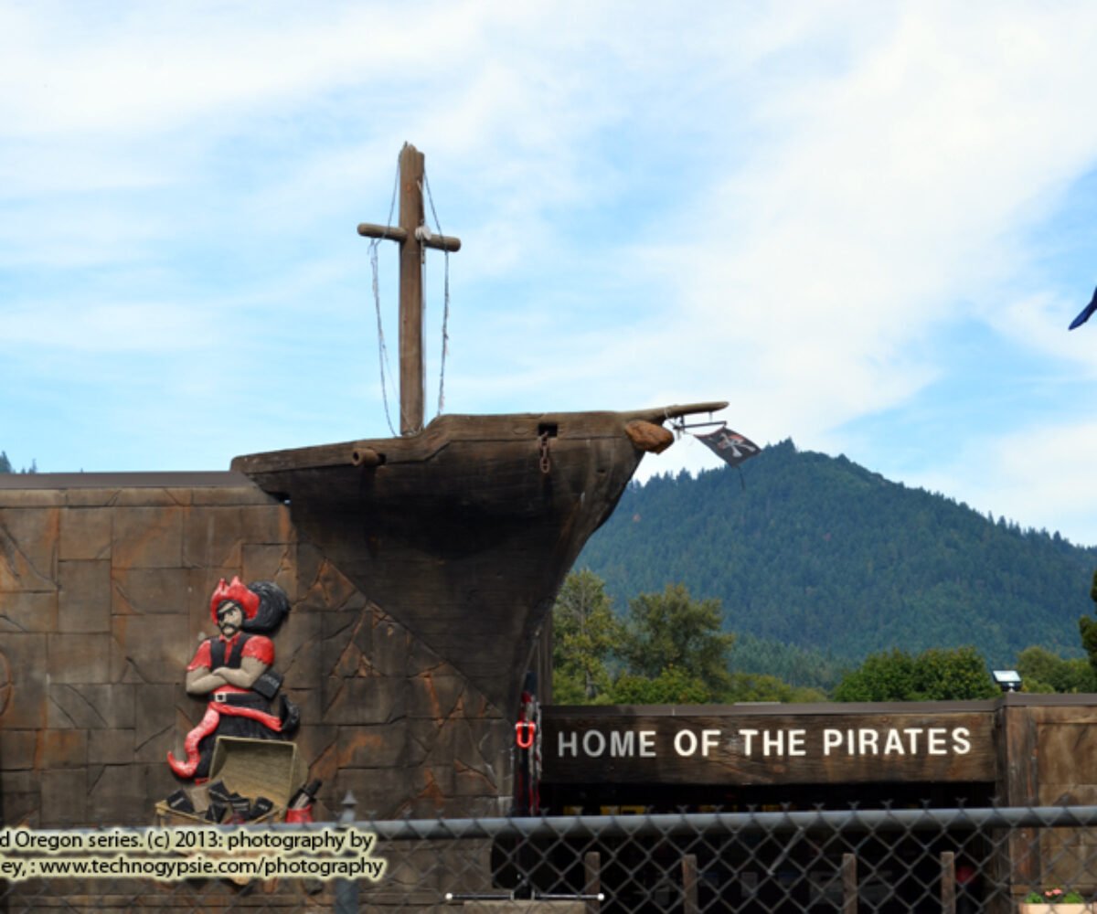Southern Oregon: Grants Pass, Wolf Creek, Glendale, Golden