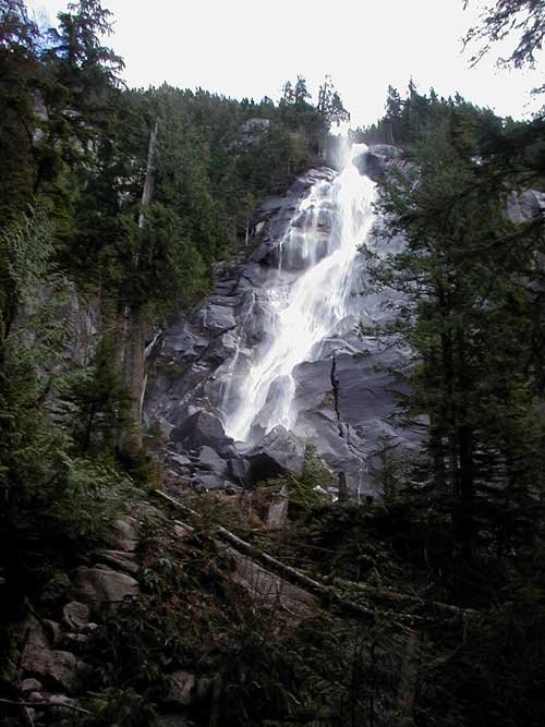 Shannon Falls (BC)