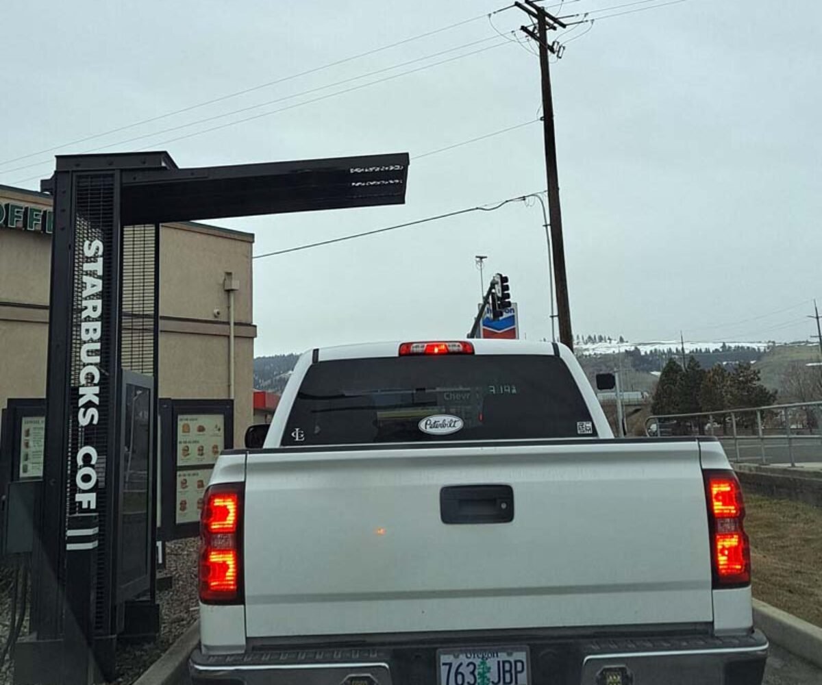 Starbucks (La Grande, Oregon)