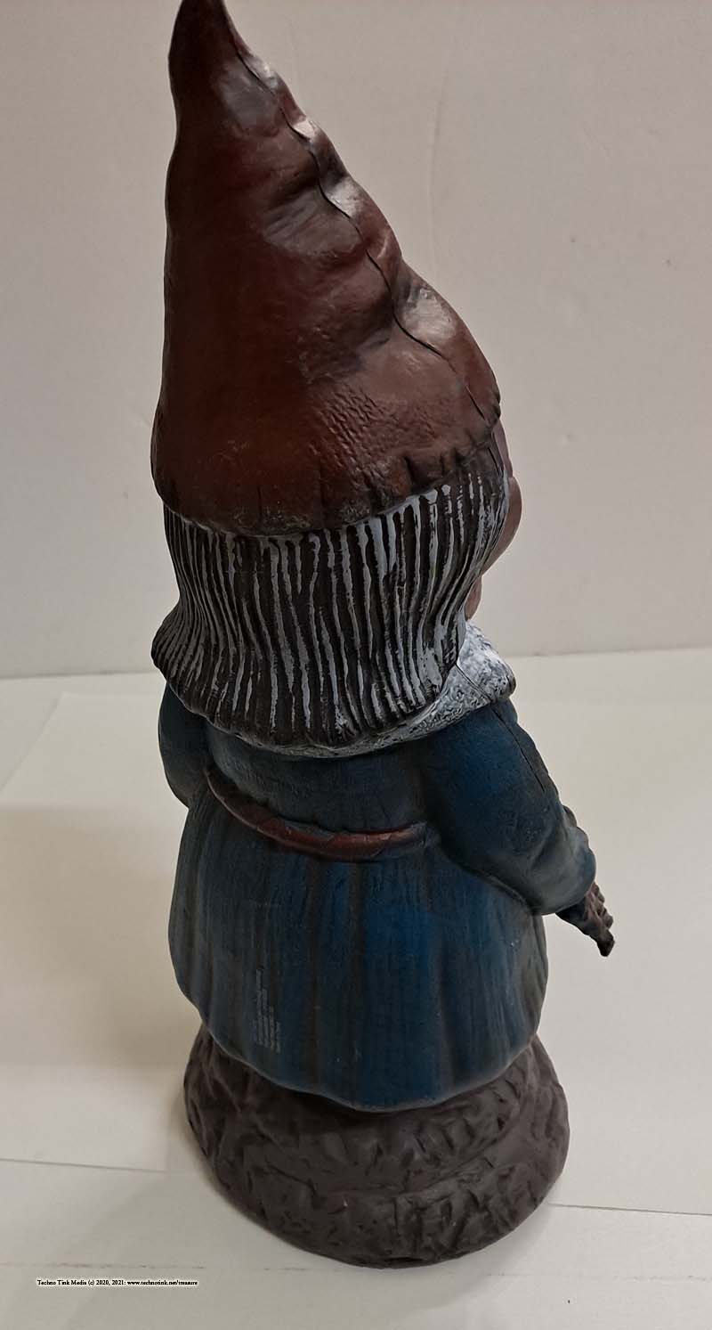 Zombie Gnome: Woman - Plastic - Image 4
