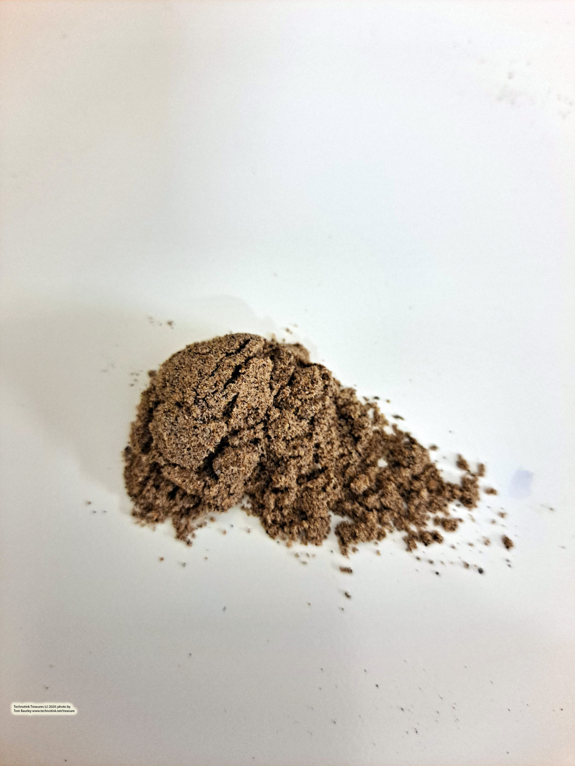 Cardamom seed, decorticated - 1 oz powder