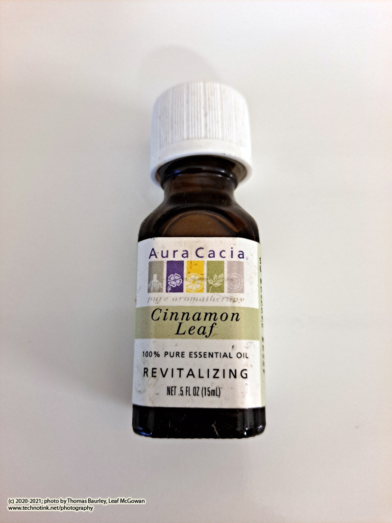 Cinnamon leaf, Aura Cacia essential oil .5 fl oz