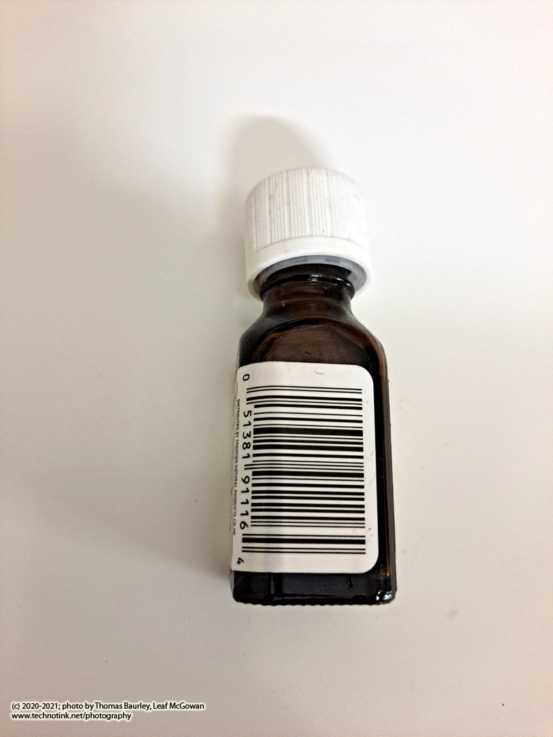 Eucalyptus essential oil, .5 fl ounce : Aura Cacia - Image 3