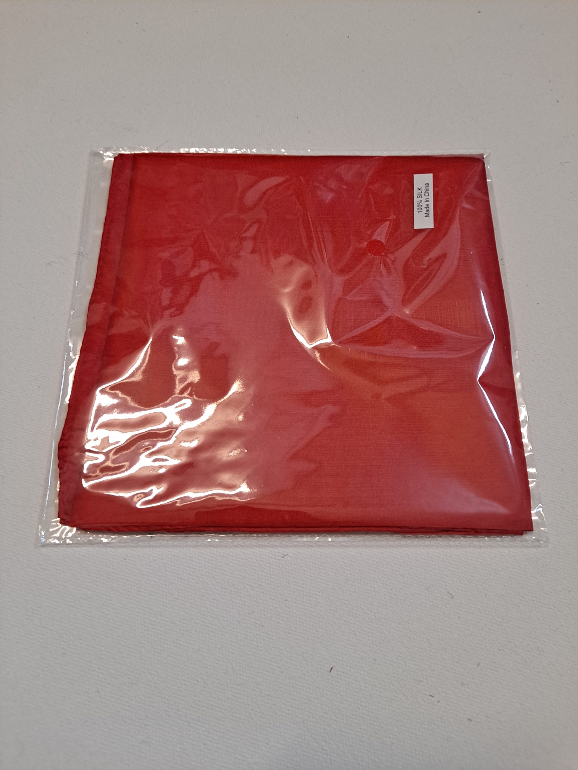 Silk 24 inch (Red) Magic by Gosh - Trick - Image 3