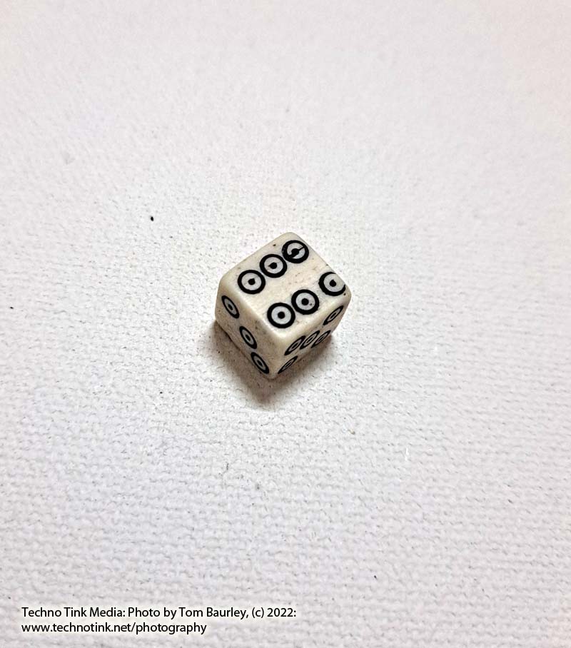 Circle with Dot Viking Hand-made bone dice 10 mm - each