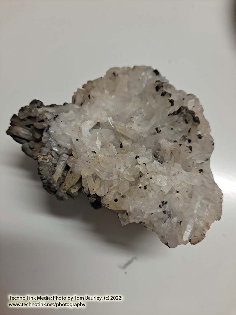 Medium Goethite on Quartz mineral specimen - Image 6