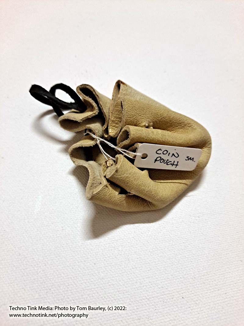 Small tan Leather coin pouch