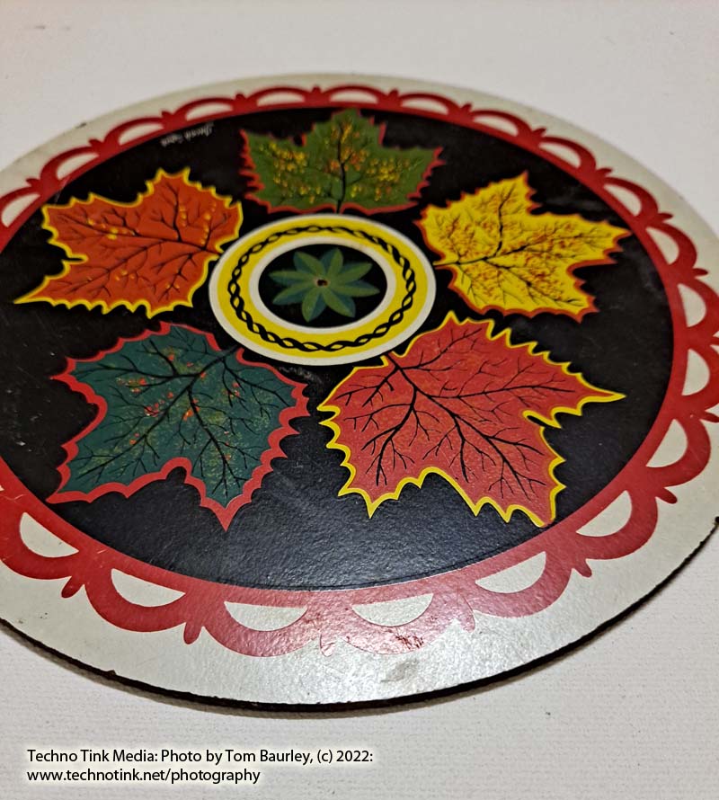 Used Small Dutch Hex Sign: Maple - Image 5