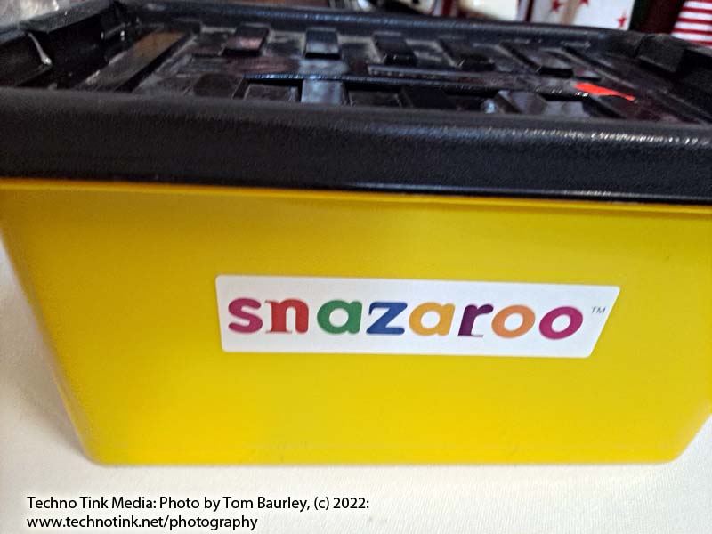 Snazaroo Face Painting Mini Starter Kit - Image 3
