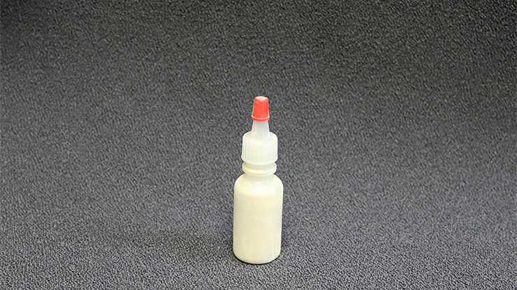 Dragon's Breath in a Squeeze Bottle by Ickle Pickle - Trick - Image 2