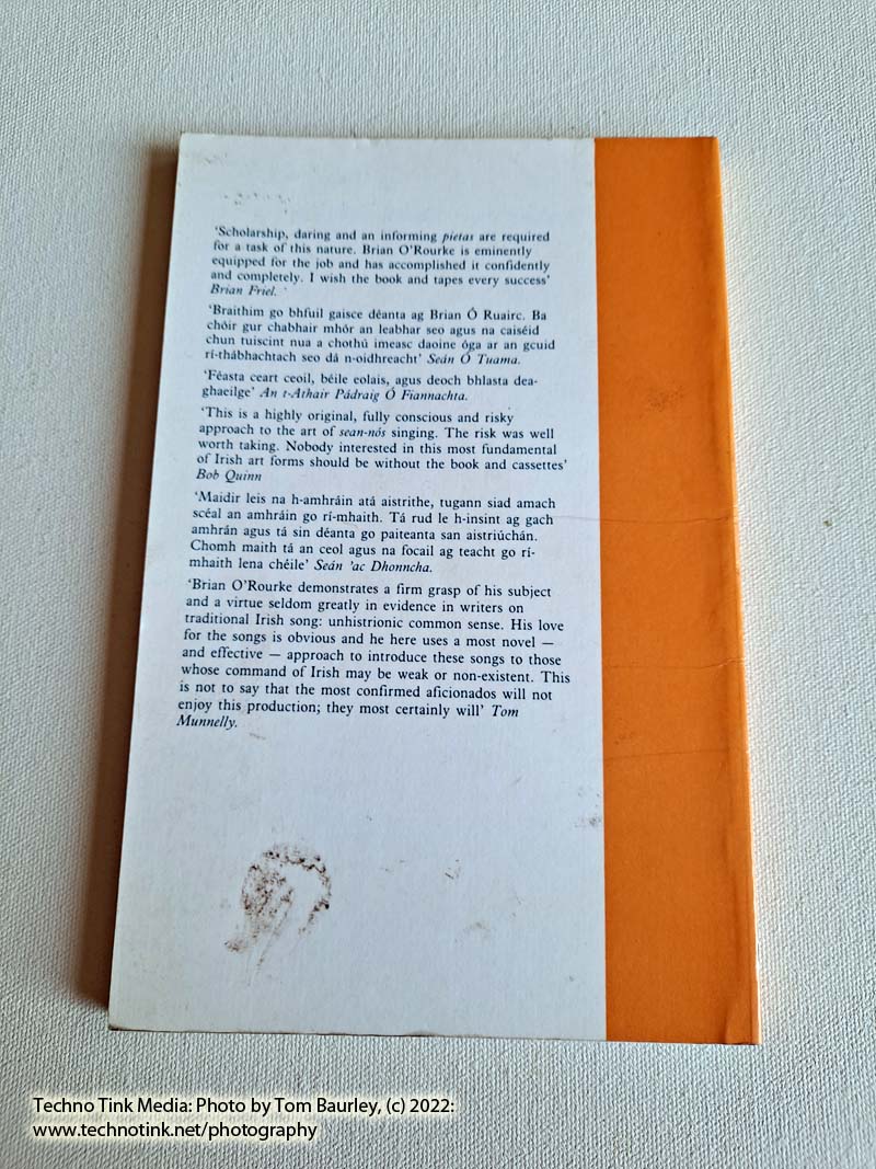 Blas Meala: A Sip from the Honey-Pot: Gaelic folksongs with English translations by Brian O'Rourke (used) - Image 4