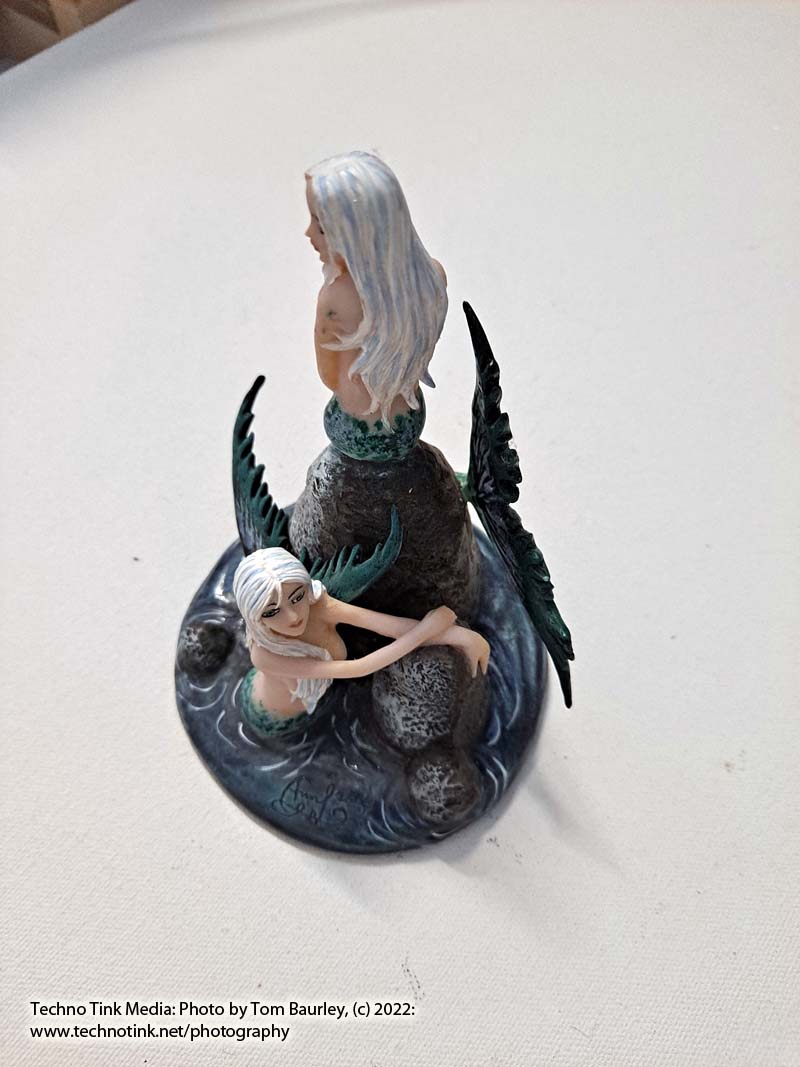 Mermaid Duo on Rocks Figurine - Image 4
