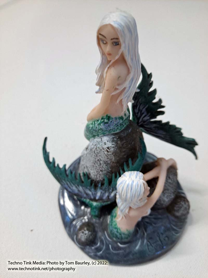 Mermaid Duo on Rocks Figurine - Image 7