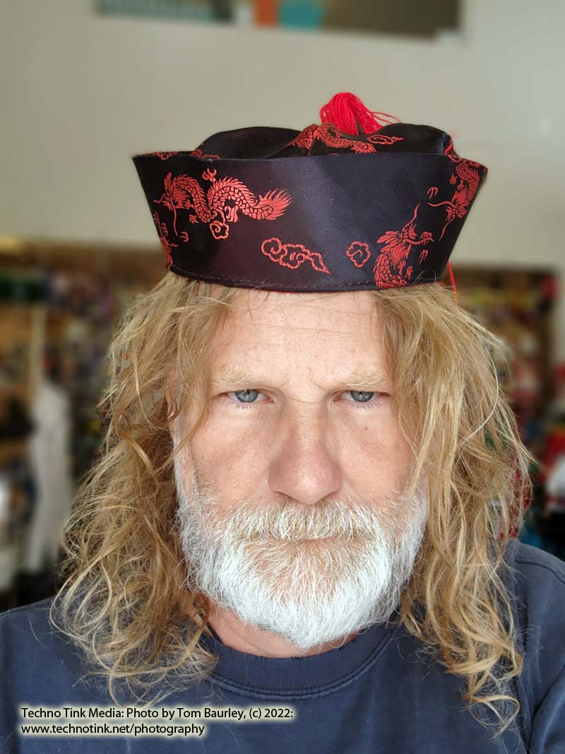 Red and Black Dragon insignia Chinese Hat with Fold and Red Yarn, Black Hair Tail
