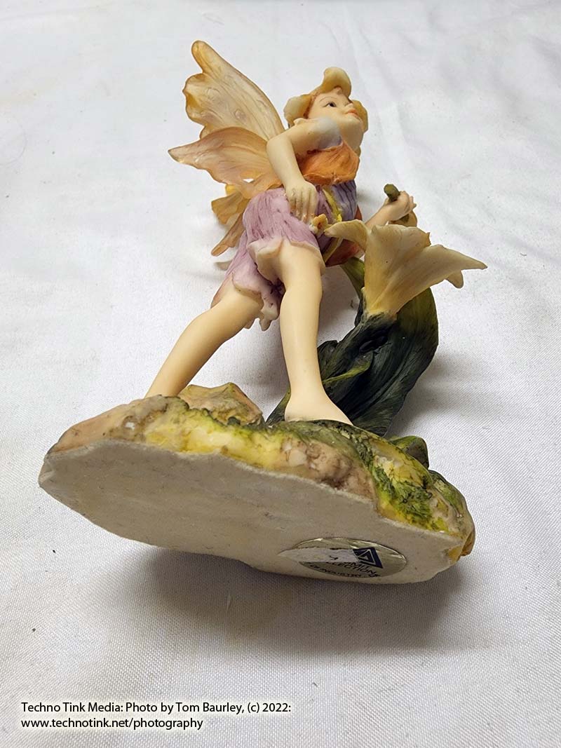 Meadow Fairies Medium Boy Fairy Figurine 5372 - Image 10
