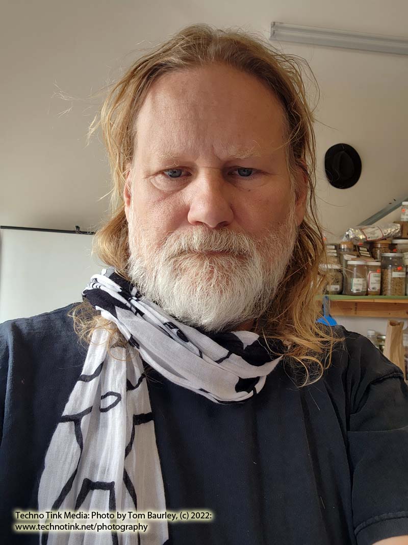 Black/Grey Micky Mouse on White Scarf - Image 4