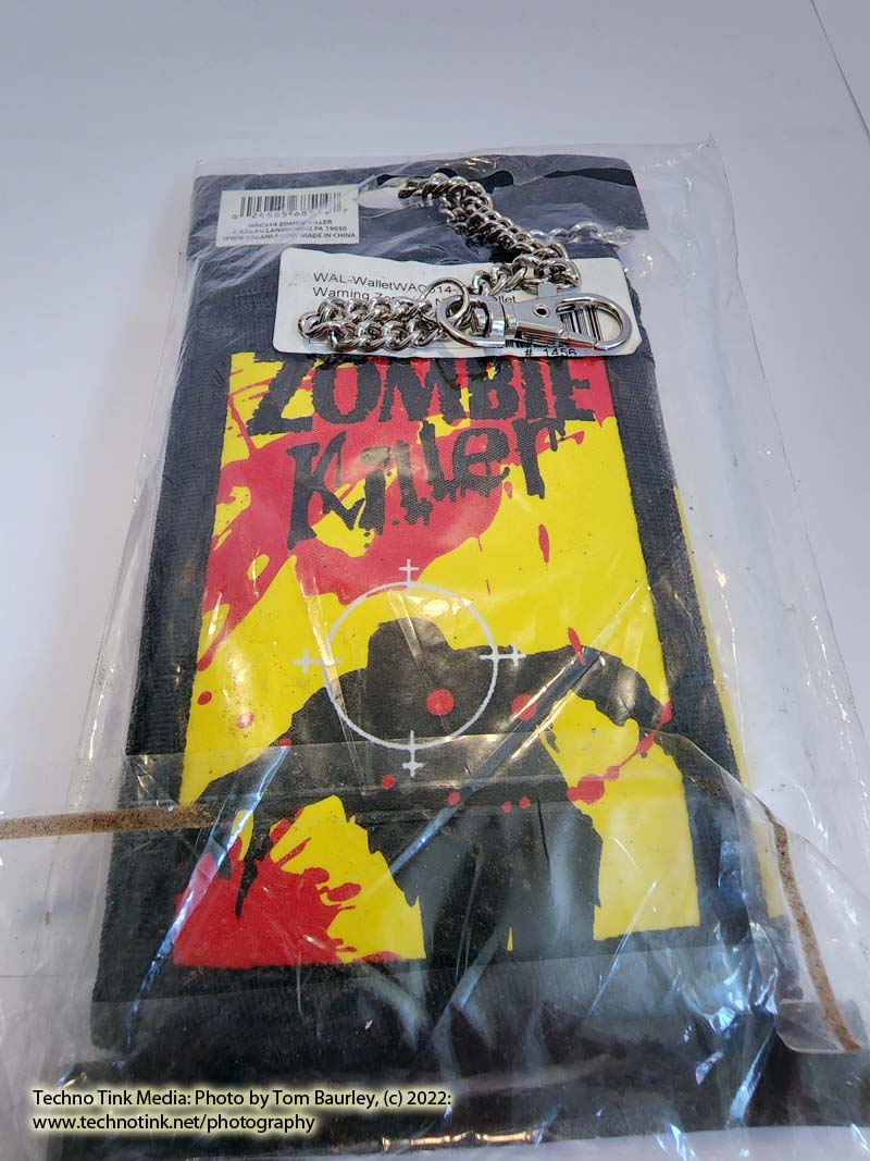 Zombie Killer Nylon Warning Zombies Wallet - Image 6