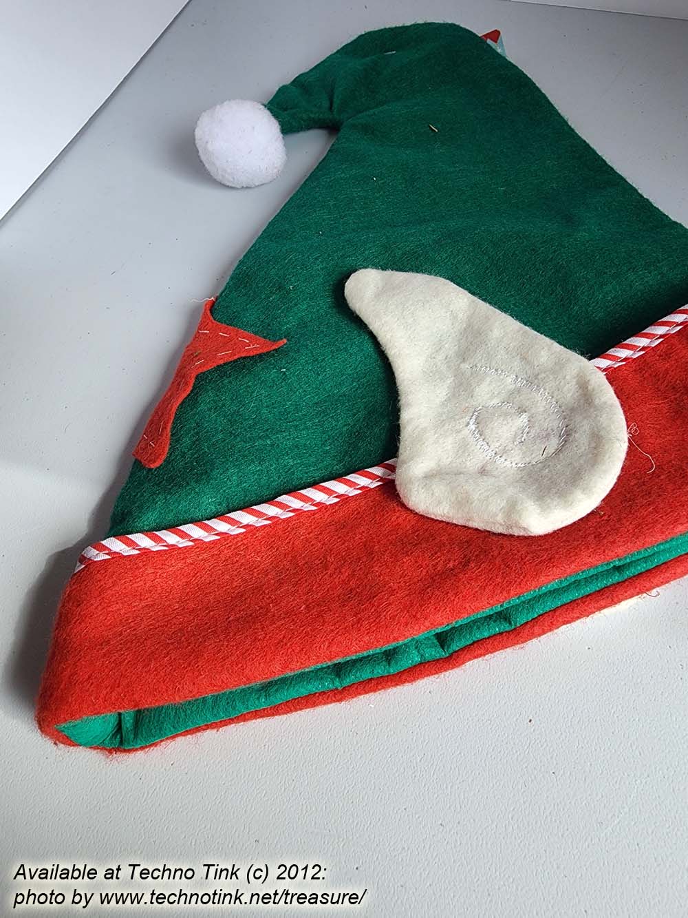 Green Felt Elf Hat with Red Trim and Star - Image 8