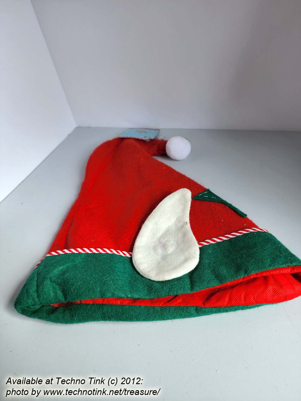 Red Felt Elf Hat with Green Trim and Star - Image 2