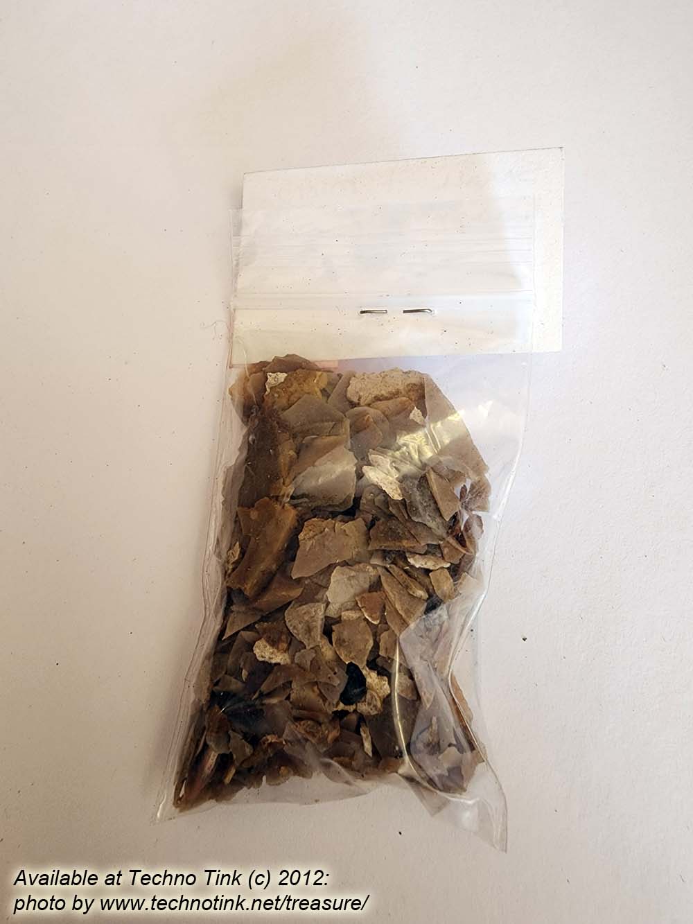 Small and Micro Knapping and Chert Flakes, 1 ounce - Image 3