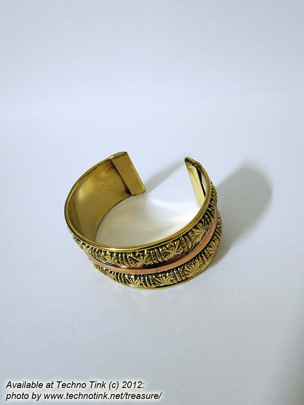 32 MM Metal Brass and Copper Cuff Bracelet from India - Image 2