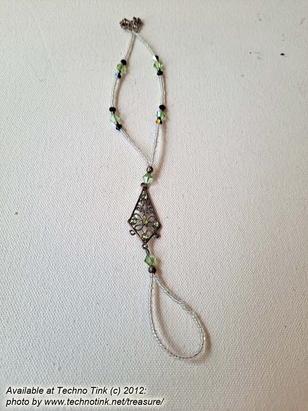 1 solitary Green and white faux crystal beaded Triangular Drop Charm Footlace - Image 2