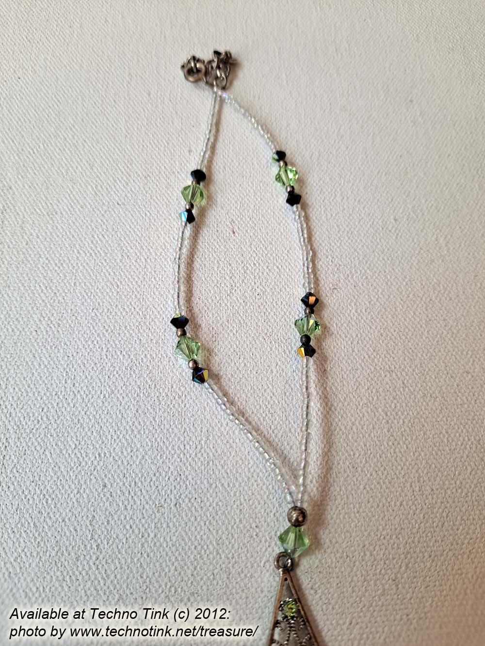 1 solitary Green and white faux crystal beaded Triangular Drop Charm Footlace - Image 5