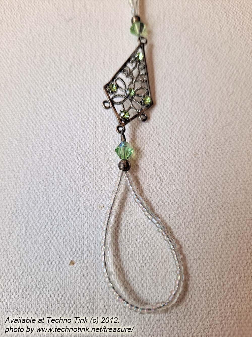 1 solitary Green and white faux crystal beaded Triangular Drop Charm Footlace - Image 6