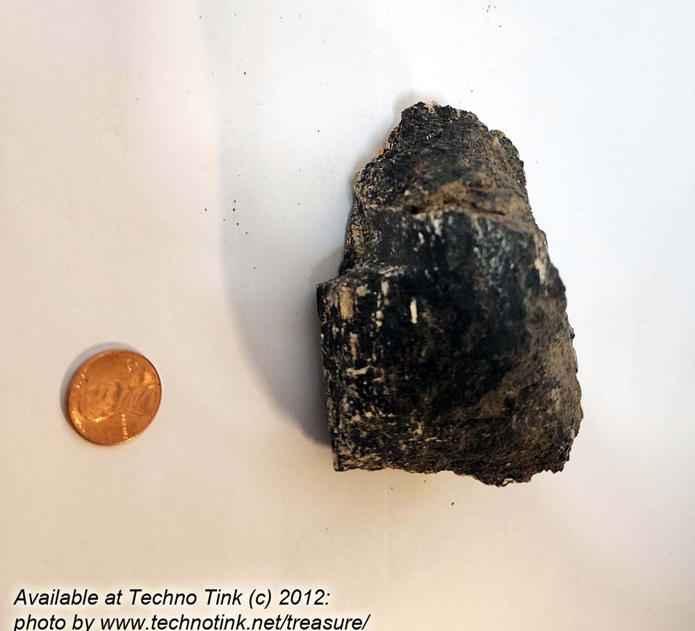 Raw chunk of Black Tourmaline 4x3x2 - Image 4