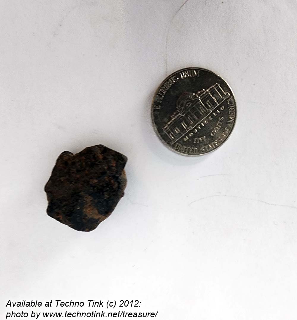 Staurolite Celtic cross - small approximately .75x.75x.5 FC010 - Image 4