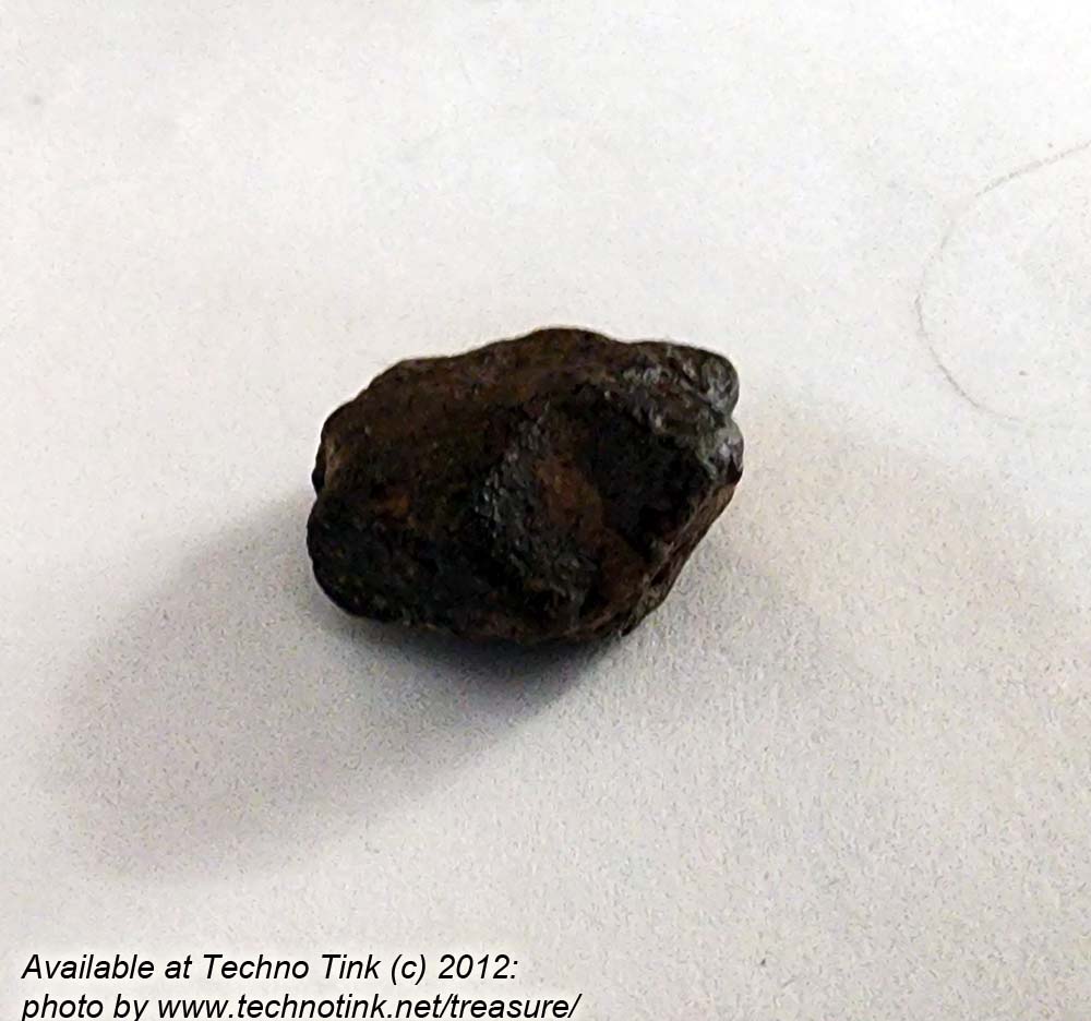 Staurolite Celtic cross - small approximately .75x.75x.5 FC010 - Image 9