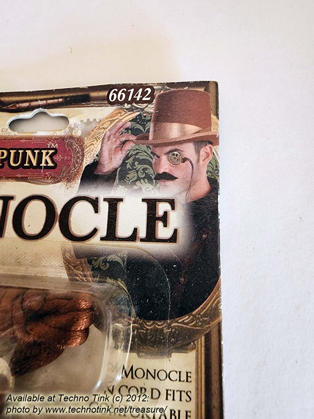 Steampunk Monocle with Chain Victorian Fiction-Costume Jewelry - Image 3