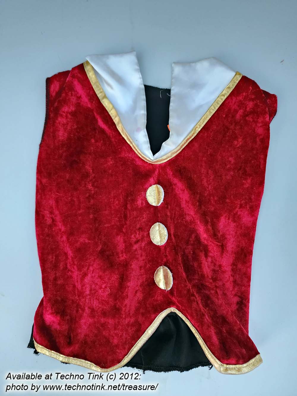 Used Red velvet style Toddler's Polyester Pirate style Sleeveless shirt
