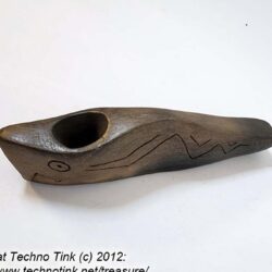 Carved Effigy Pipe from Soapstone (modern crafted reproduction) 5.5x1.5x1