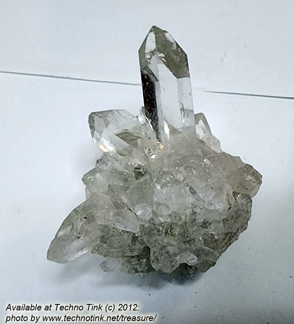 Quartz Crystal LG038 - Small-Medium Multi Point Cluster 2.5x2.5x2 - Image 5