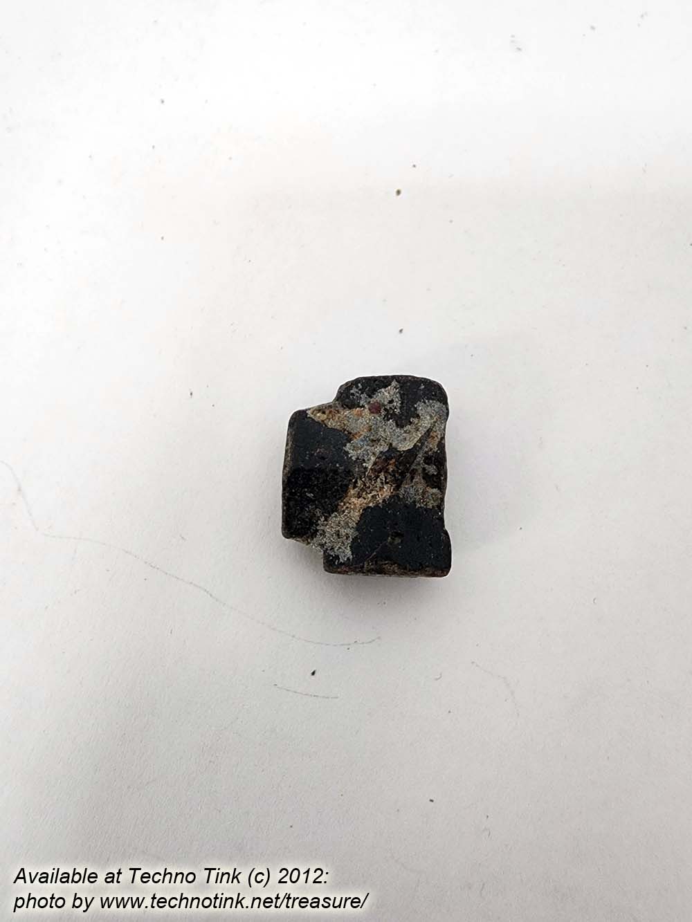Staurolite Celtic cross - medium approximately 1x.75x.5 inches FC021 - Image 11