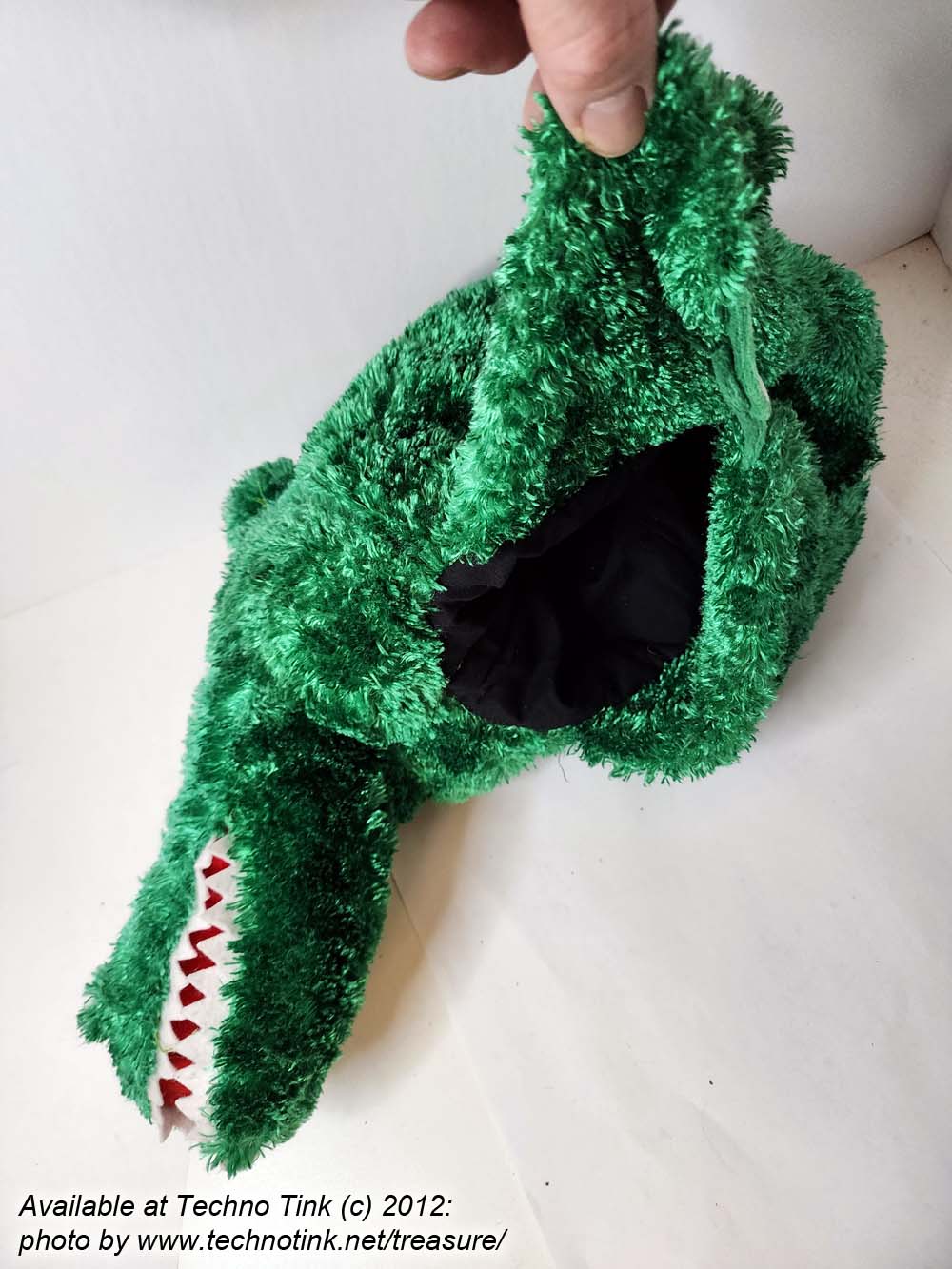 Green Alligator Chrisha Playful Plush Alligator Hat - Image 10