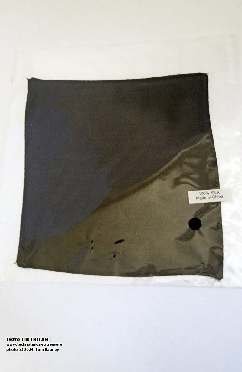 Silk 6 inch (Black) Magic by Gosh - Trick - Image 3