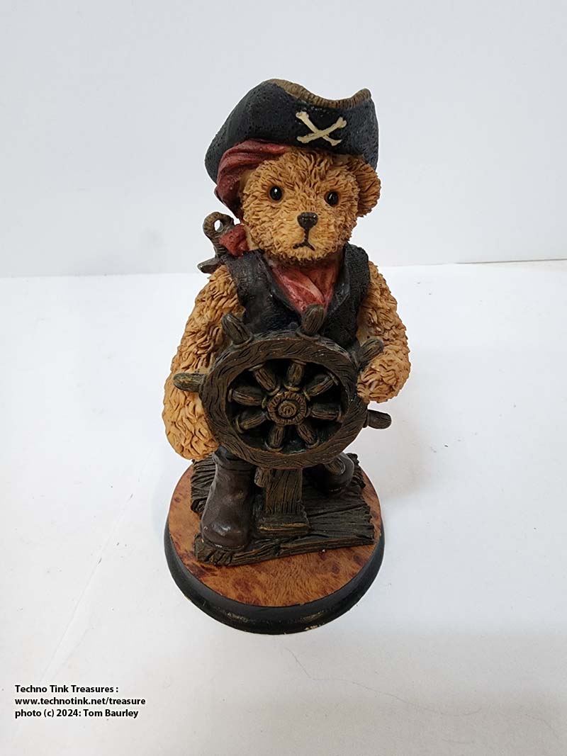 Teddy Bear Captain at Helm Figurine approx 5x3" - Image 3