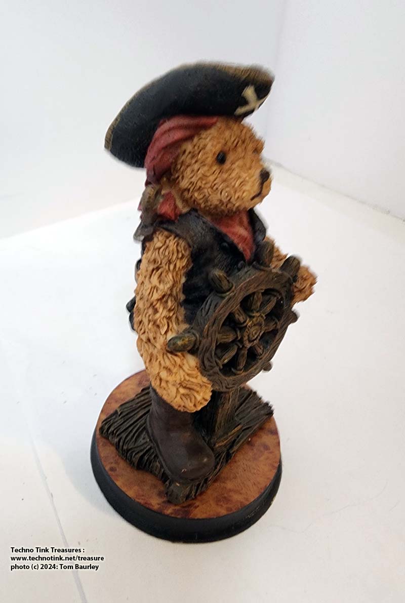 Teddy Bear Captain at Helm Figurine approx 5x3" - Image 4