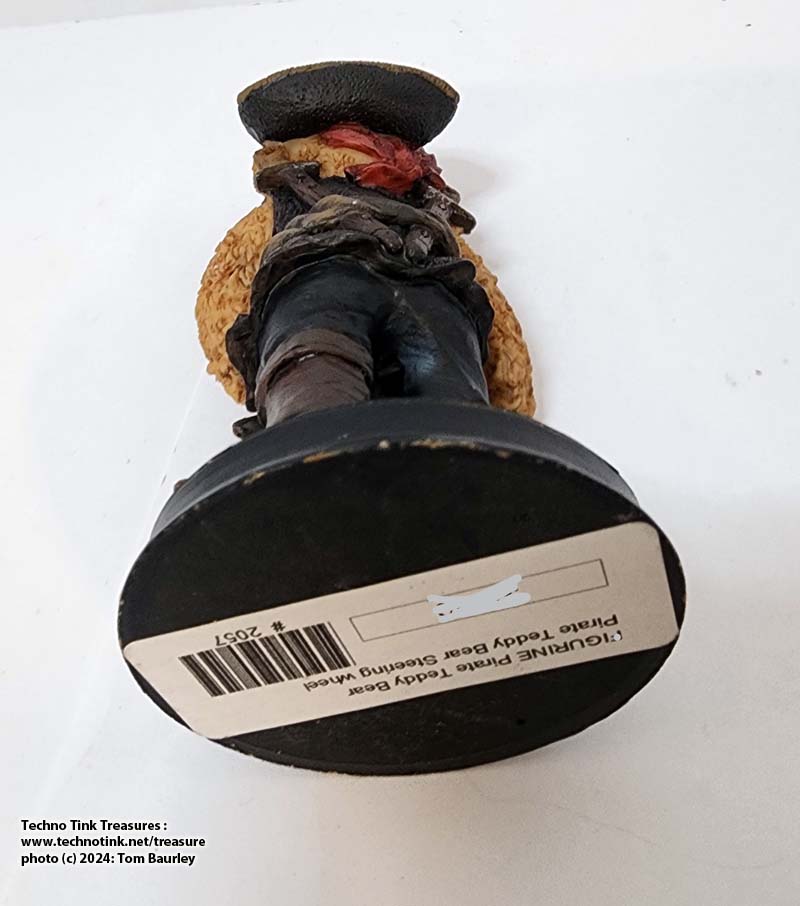 Teddy Bear Captain at Helm Figurine approx 5x3" - Image 8