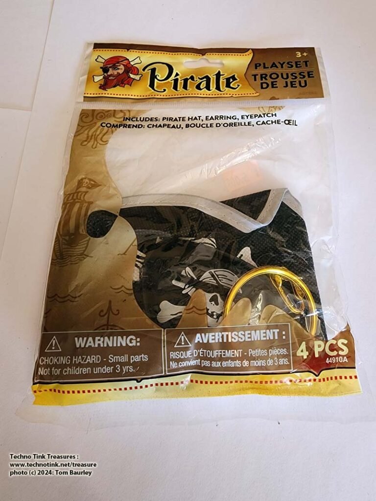 44910A - Pirate Playset: Pirate Hat, Earring, and Eyepatch