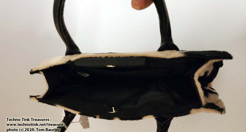 Cow print faux fur handbag (used) - Image 6