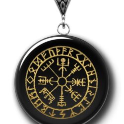 VEGVISIR ON OBSIDIAN PENDANT NECKLACE