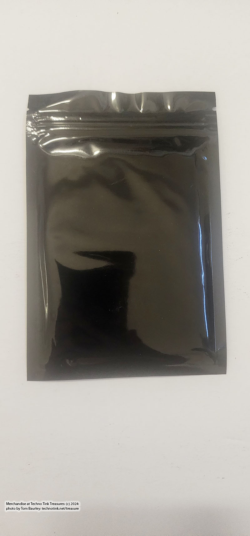 Invisible Cocktail (Gimmick and Online Instructions) by Wayne Dobson and Alan Wong - Image 6