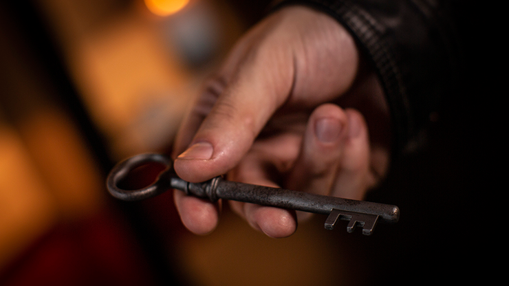 Haunted Key Deluxe (Gimmicks and Online Instruction) by Murphy's Magic - Image 5