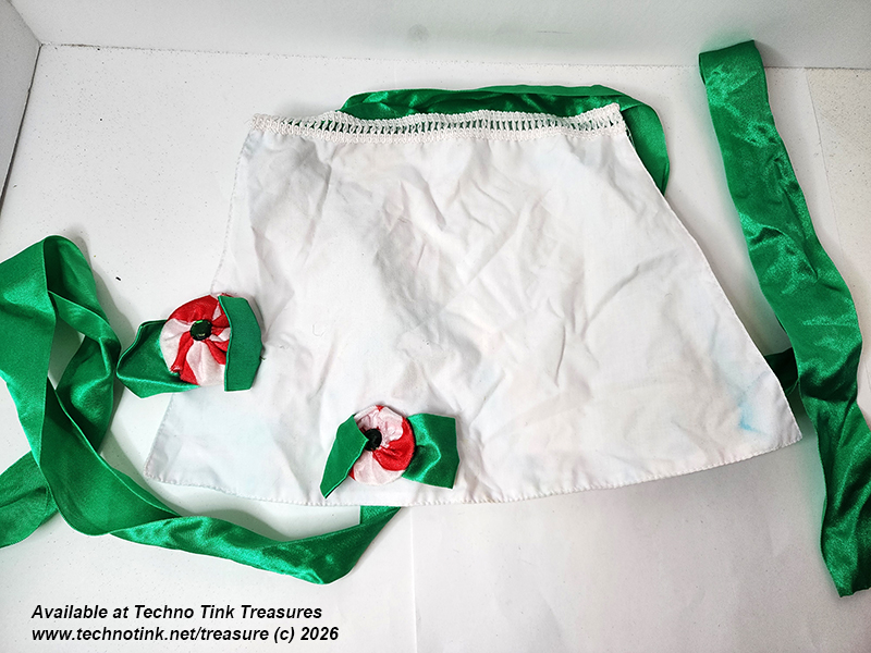 Apron - Peppermint Elf Green White Used - Image 7